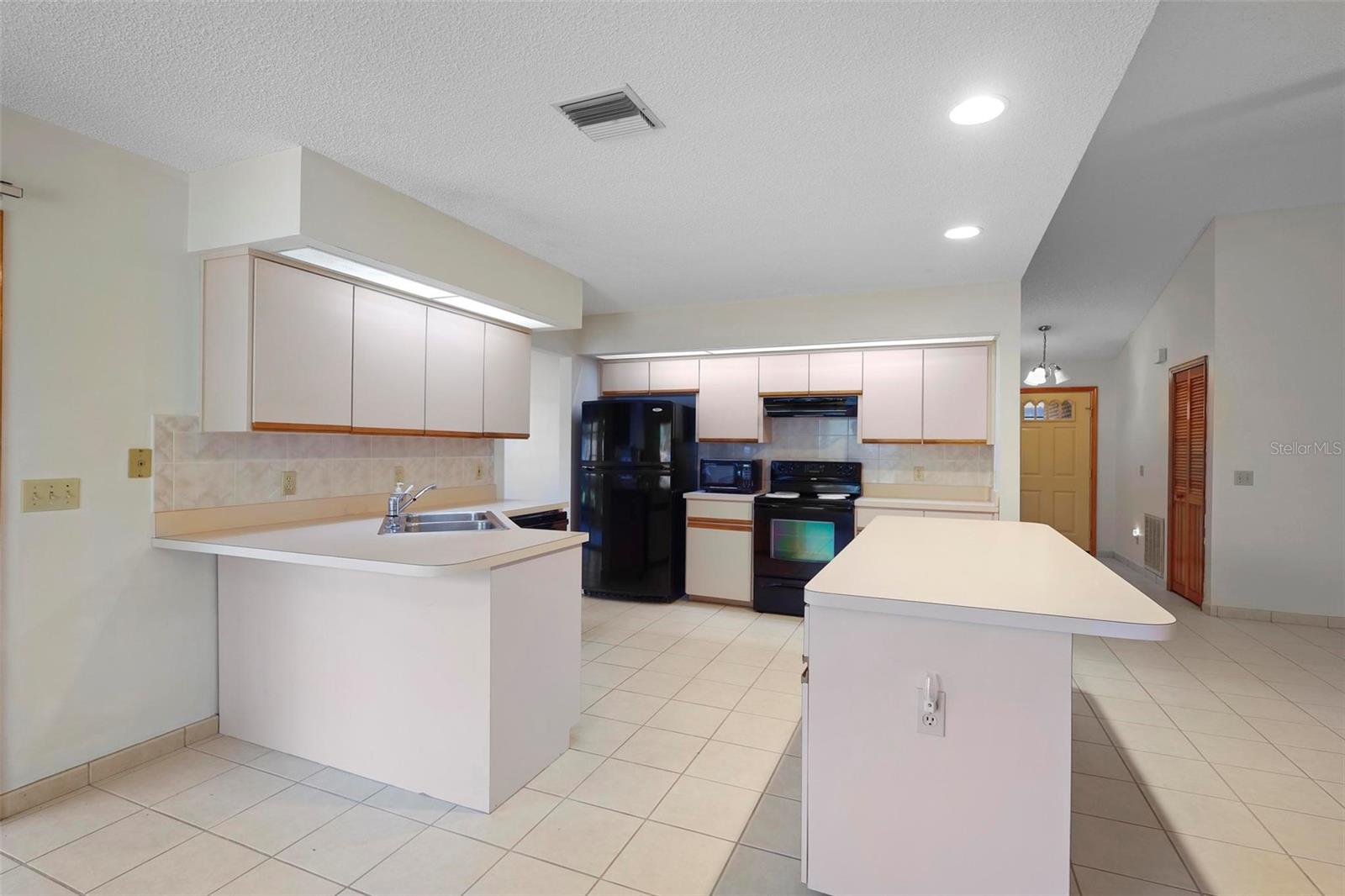 Image 13 of 50 For 1889 Eden Drive