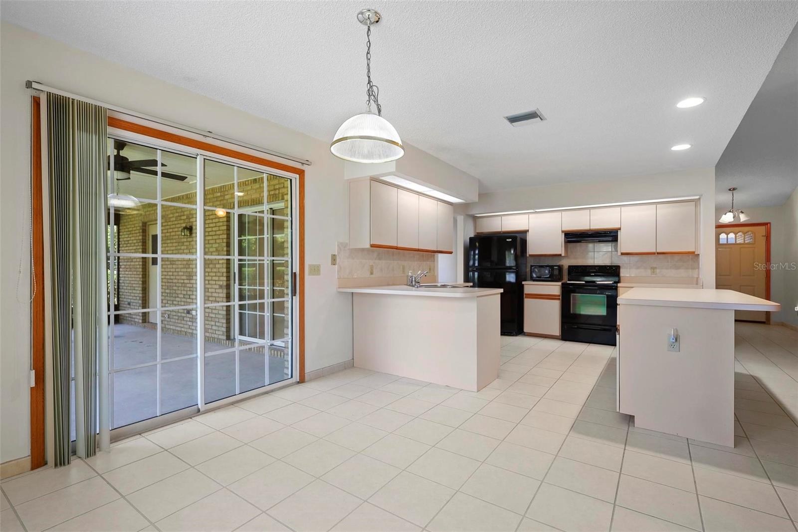 Image 19 of 50 For 1889 Eden Drive