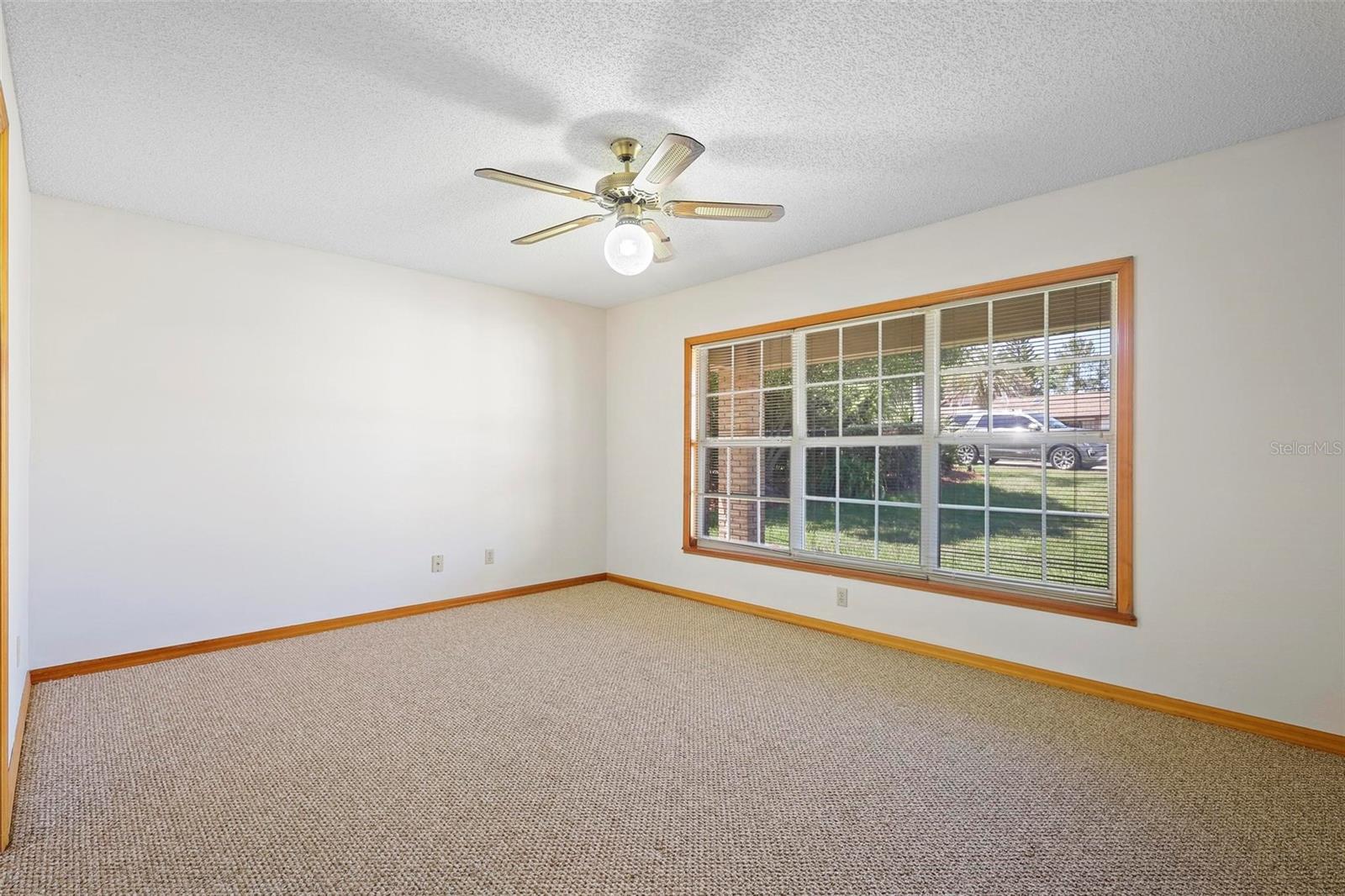 Image 42 of 50 For 1889 Eden Drive