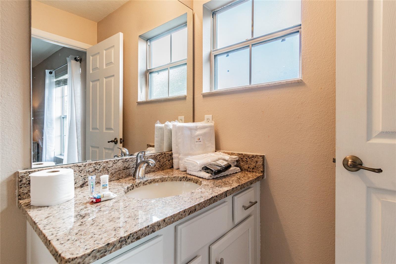 Image 19 of 43 For 4504 Alberto Circle