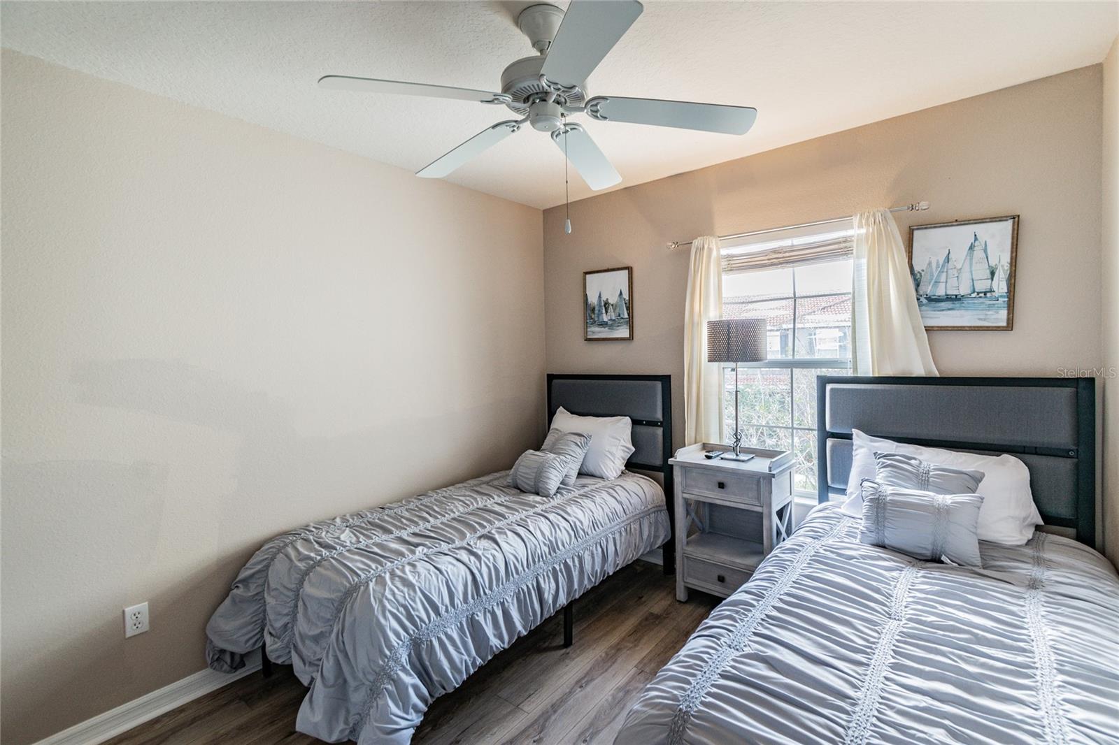 Image 21 of 43 For 4504 Alberto Circle