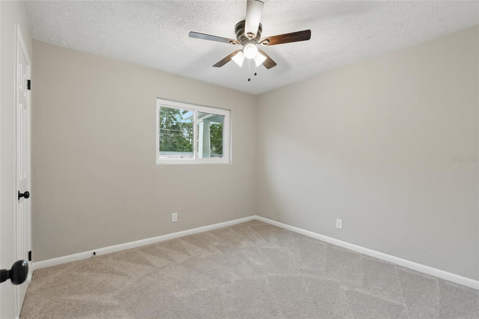 Image 20 of 31 For 6036 Glenn Rose Drive