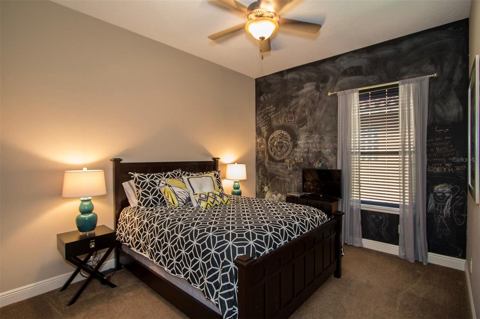 Image 21 of 36 For 7415 Pointe Venezia Drive