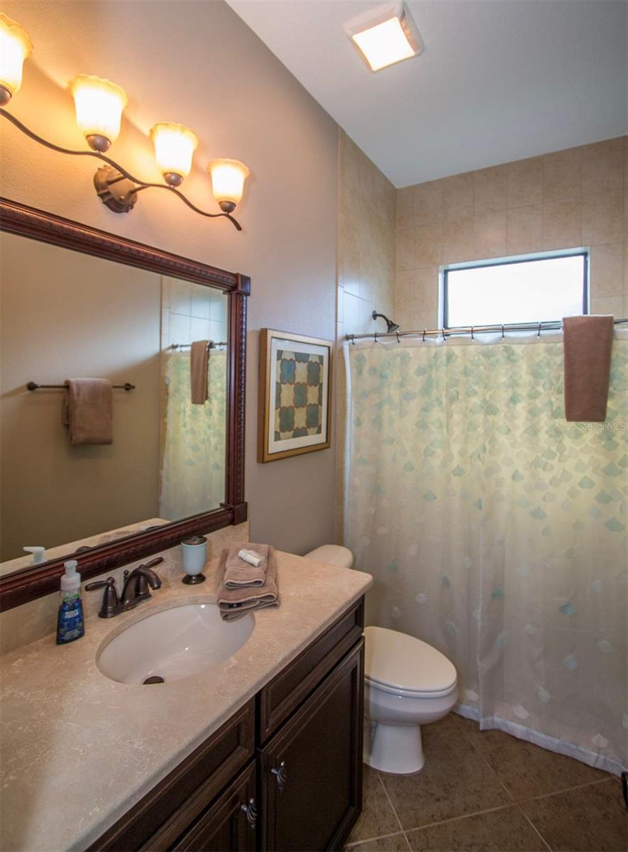 Image 31 of 36 For 7415 Pointe Venezia Drive