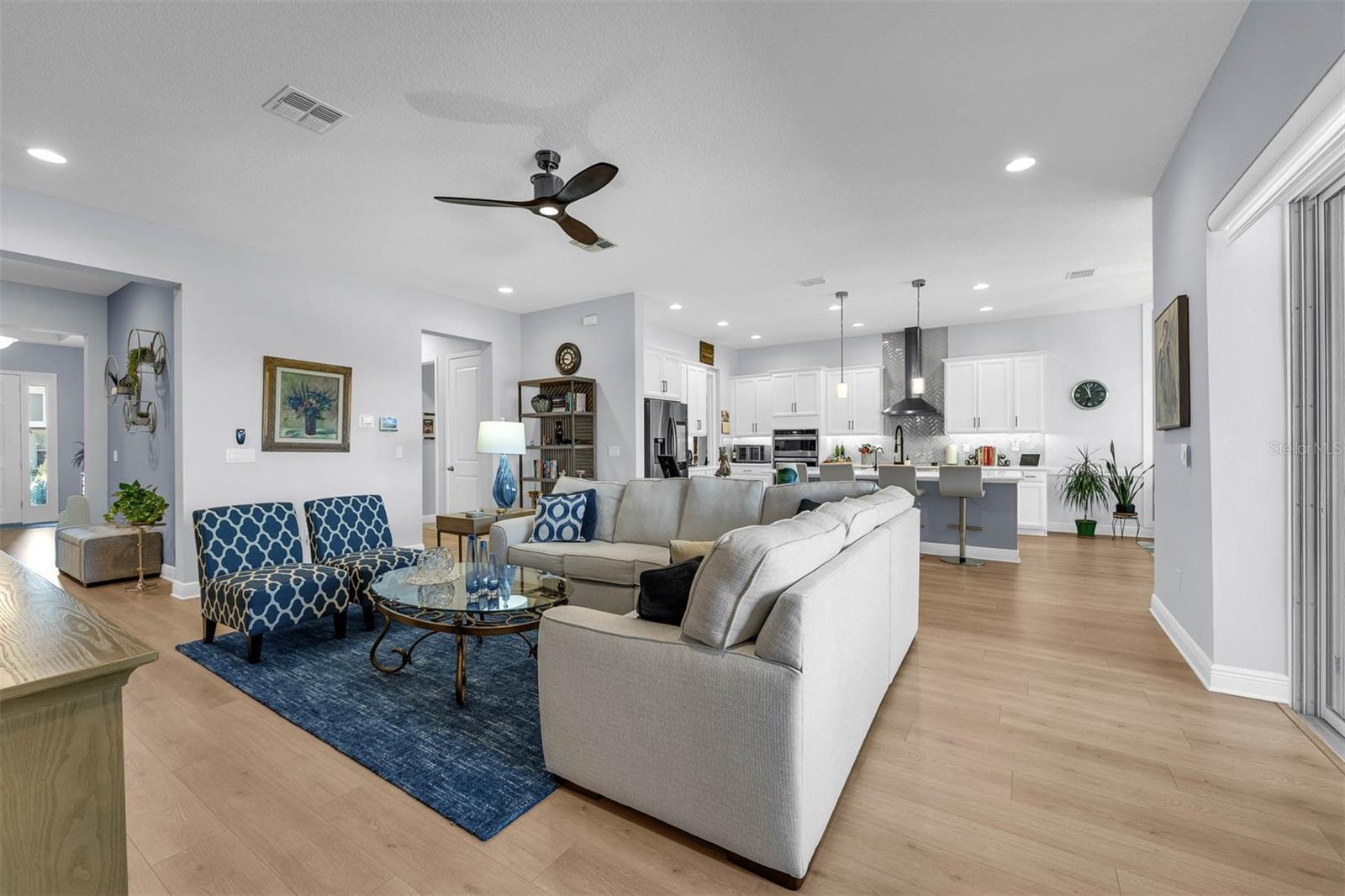 Image 11 of 52 For 16238 Misty Hills Avenue