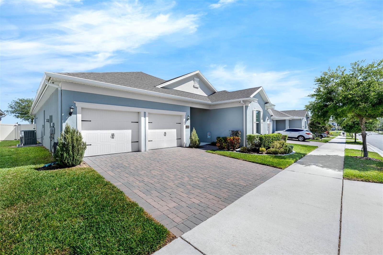Image 3 of 52 For 16238 Misty Hills Avenue