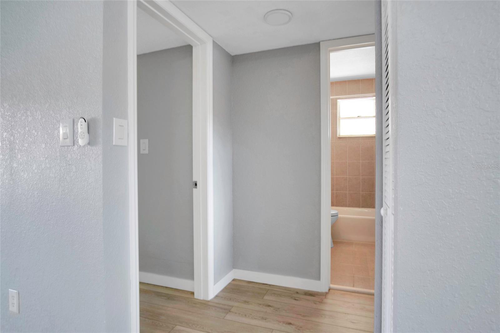 Image 10 of 24 For 2901 Halifax Avenue 220