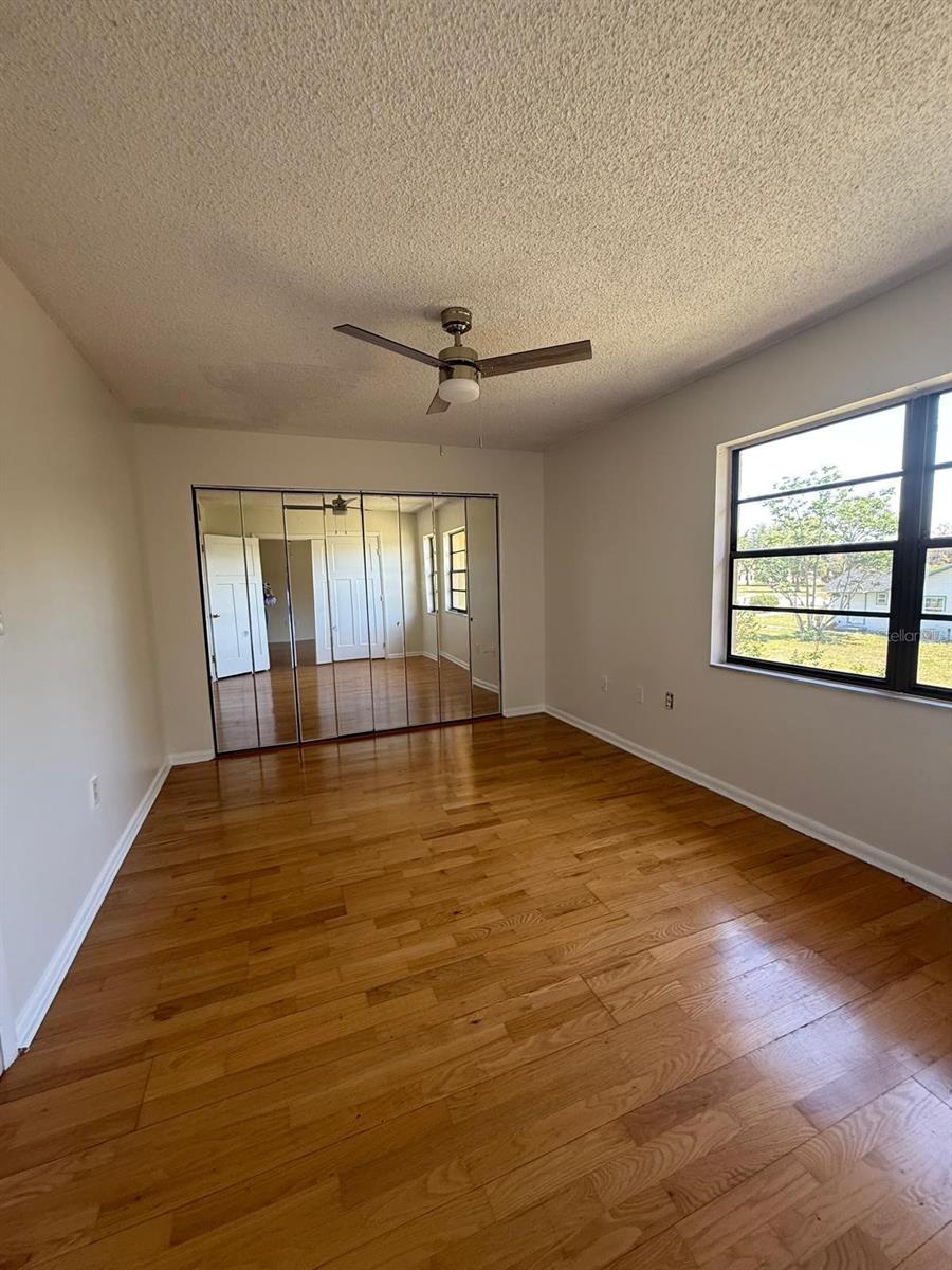 Image 14 of 21 For 130 Johnson Avenue 205