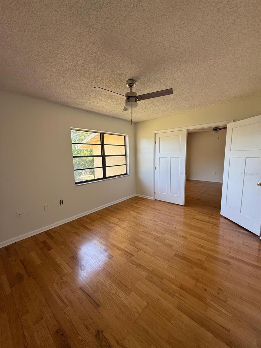 Image 15 of 21 For 130 Johnson Avenue 205
