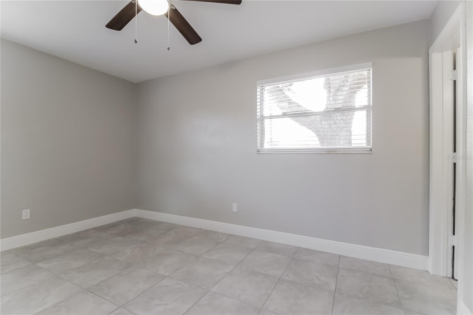 Image 11 of 16 For 2844 Oak Lea Drive
