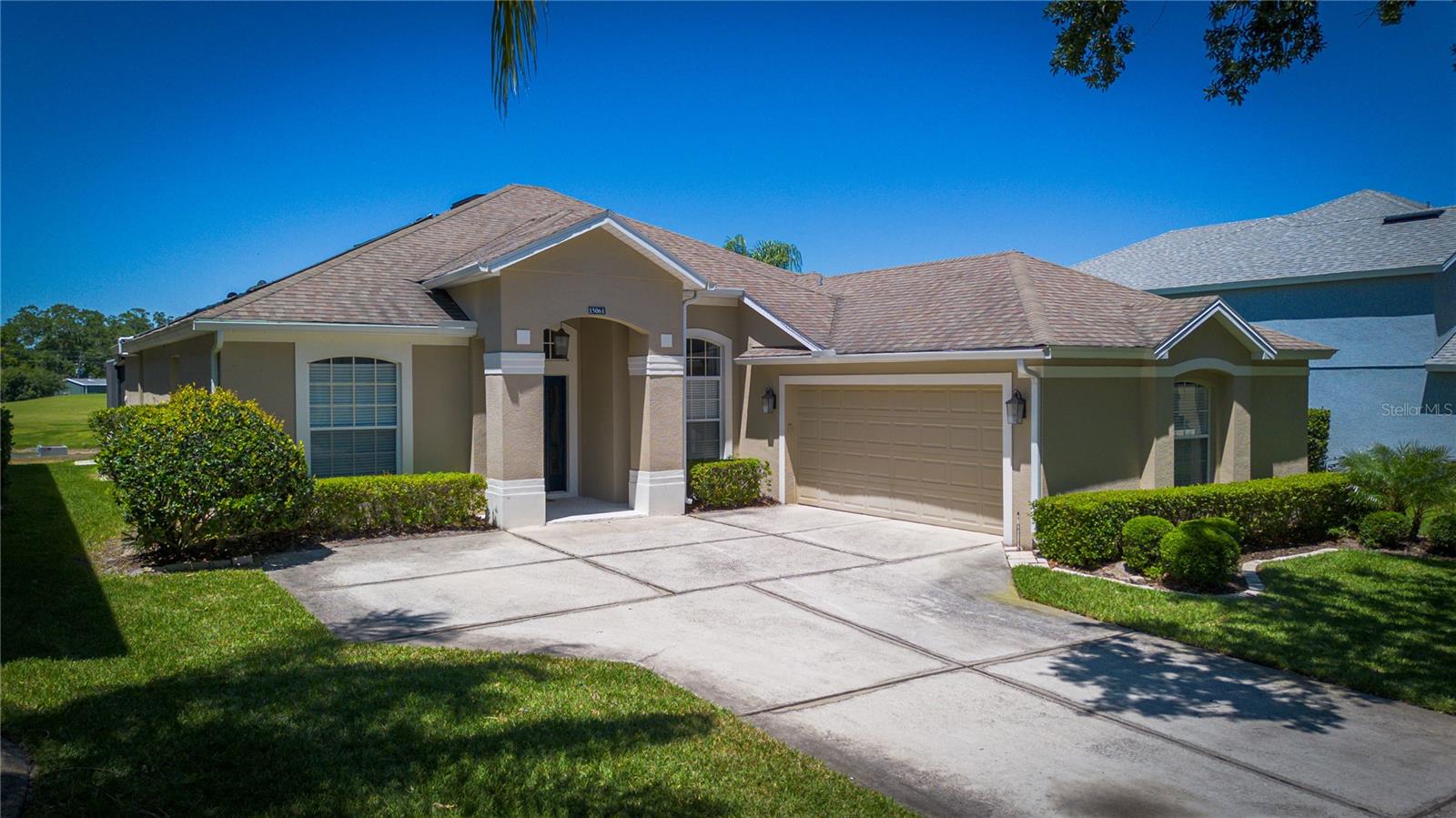 Image 4 of 81 For 15061 Spinnaker Cove Lane