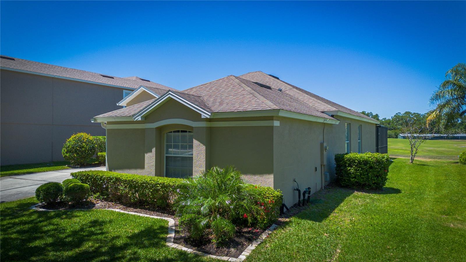 Image 67 of 81 For 15061 Spinnaker Cove Lane