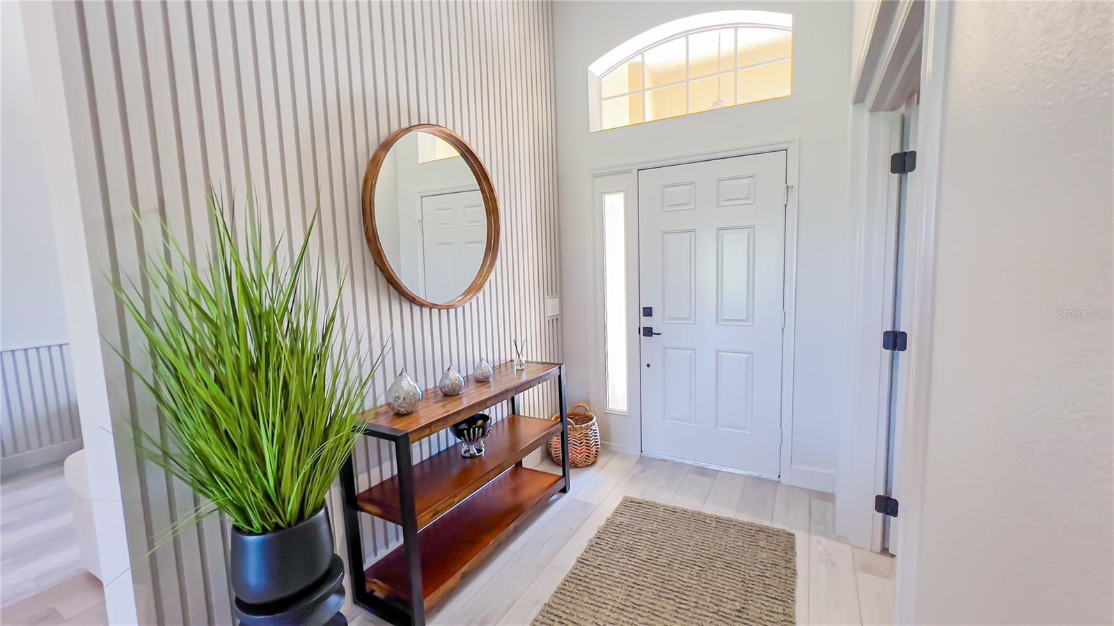 Image 9 of 81 For 15061 Spinnaker Cove Lane