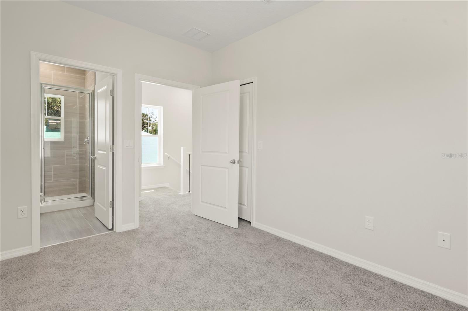 Image 16 of 23 For 805 Locust Avenue