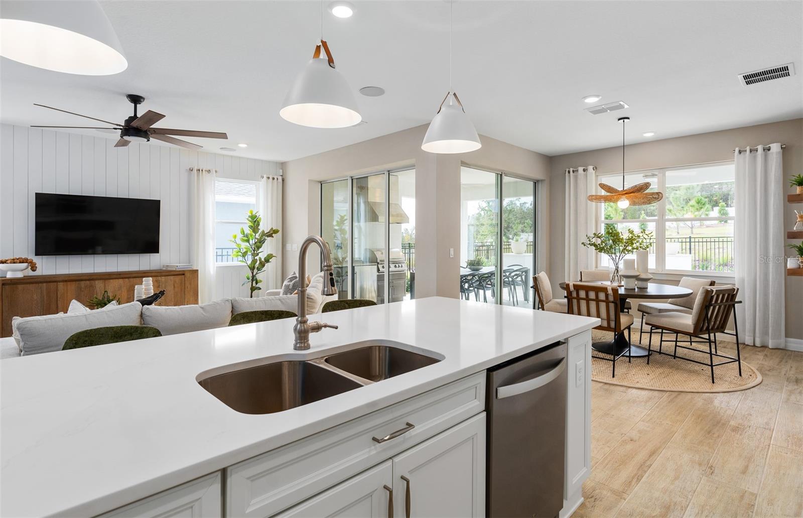 Image 9 of 23 For 2729 Serenity Meadow Drive