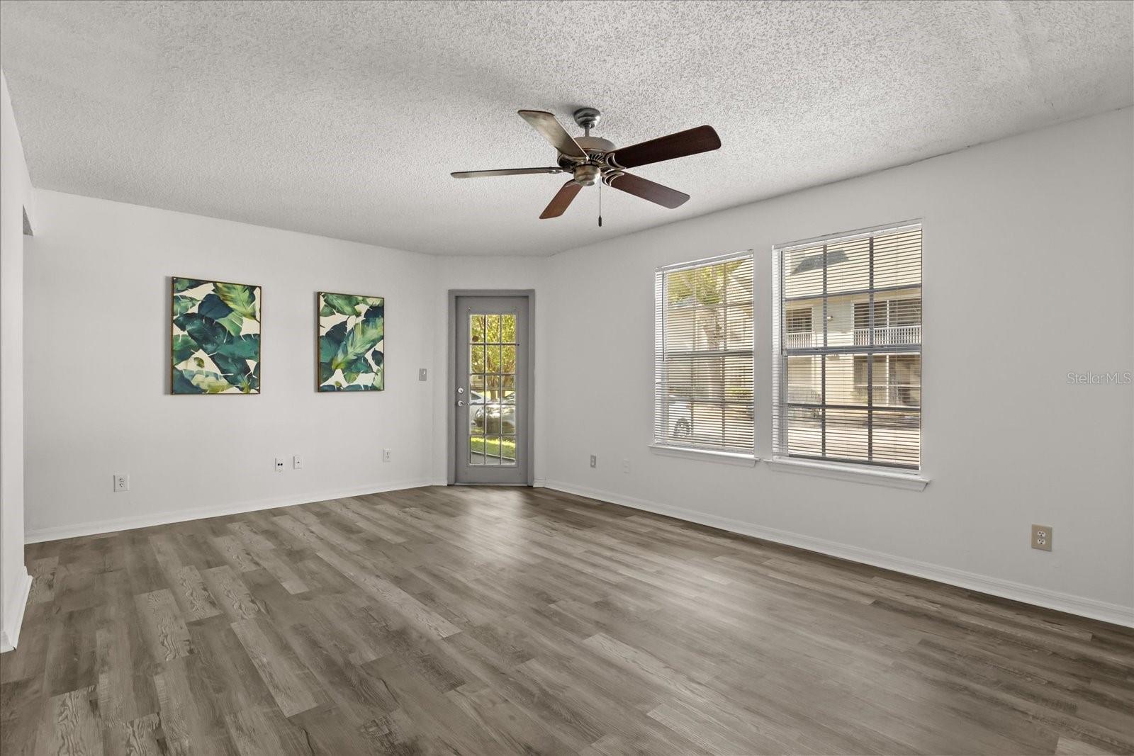 Image 8 of 22 For 6178 Westgate Drive 101