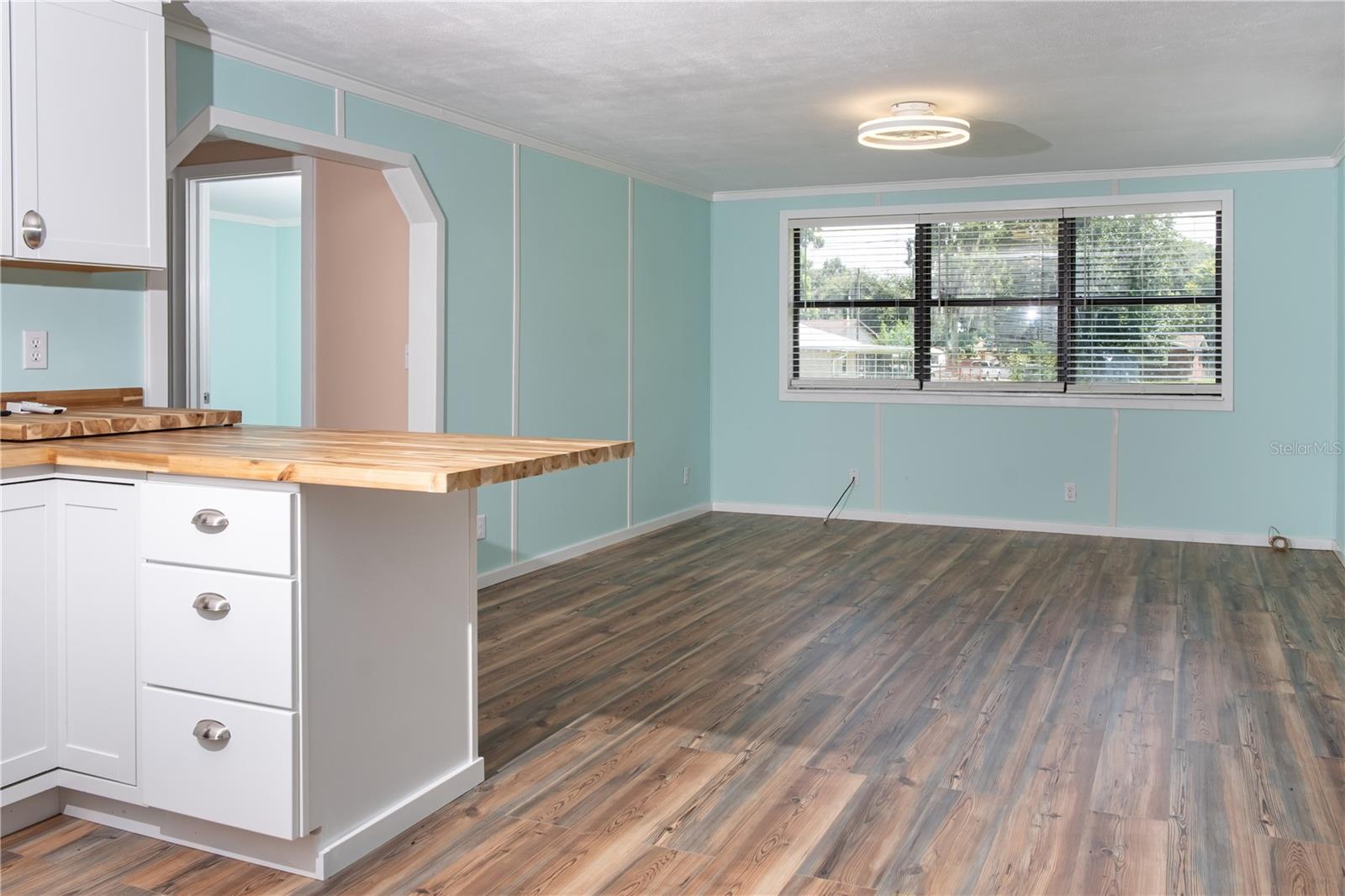 Image 12 of 17 For 951 Cr 453  