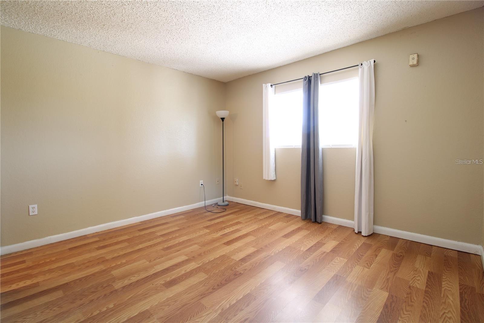 Image 12 of 21 For 746 Mcdougall Court 746