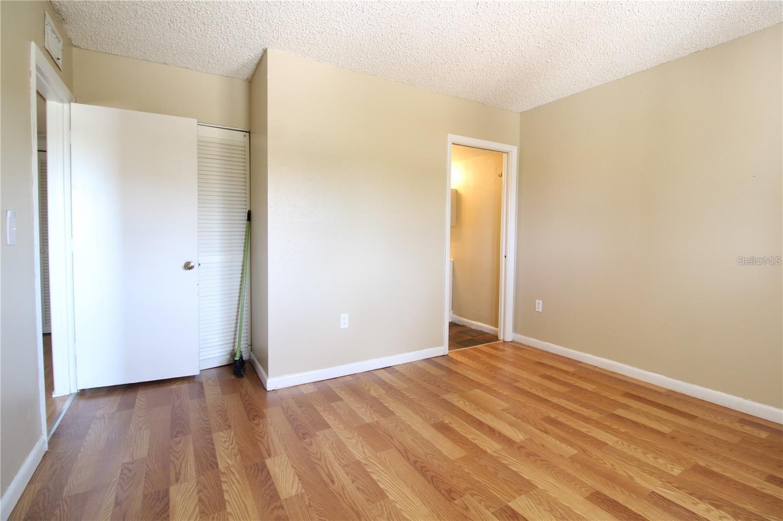 Image 13 of 21 For 746 Mcdougall Court 746