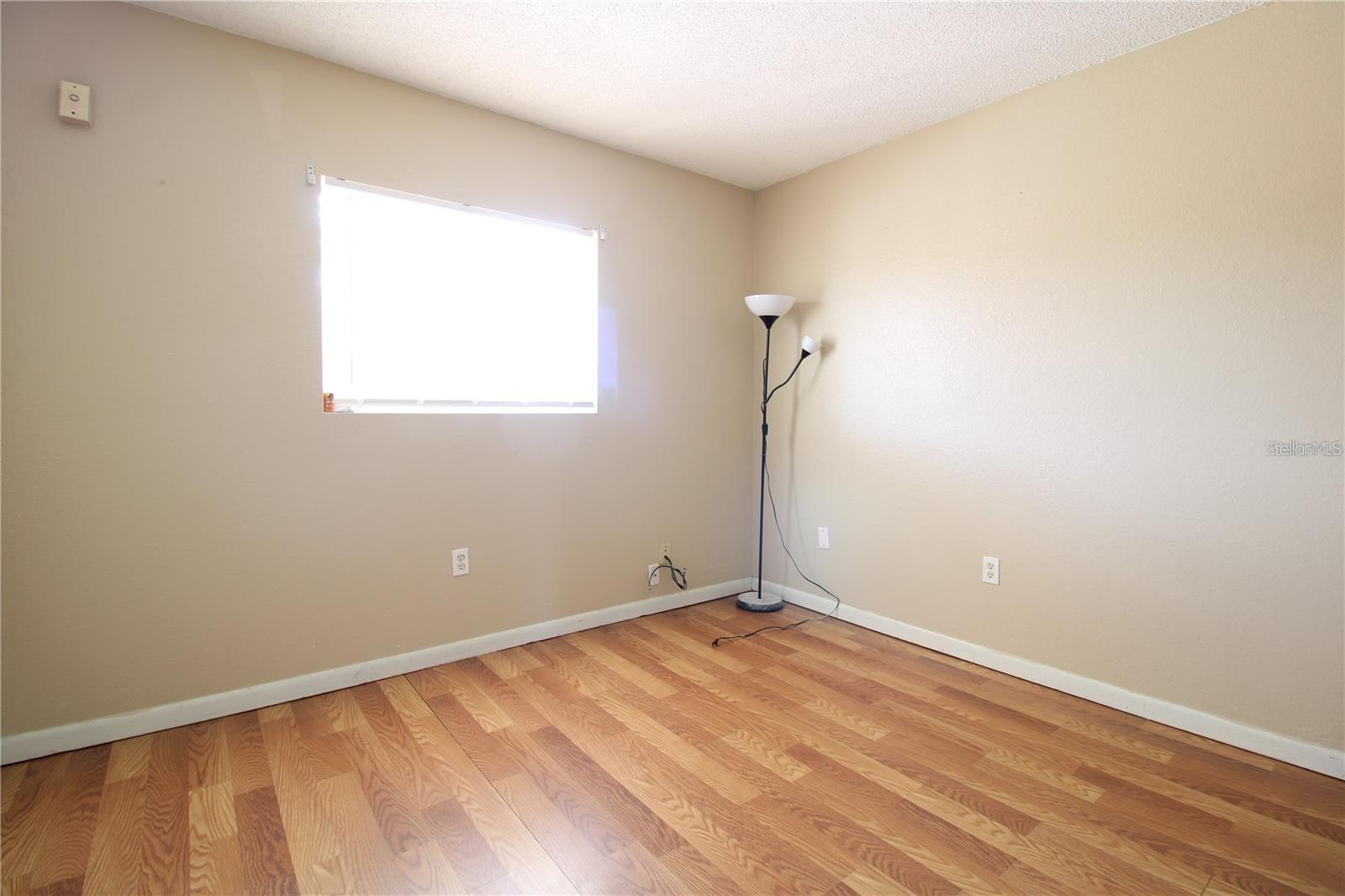 Image 16 of 21 For 746 Mcdougall Court 746