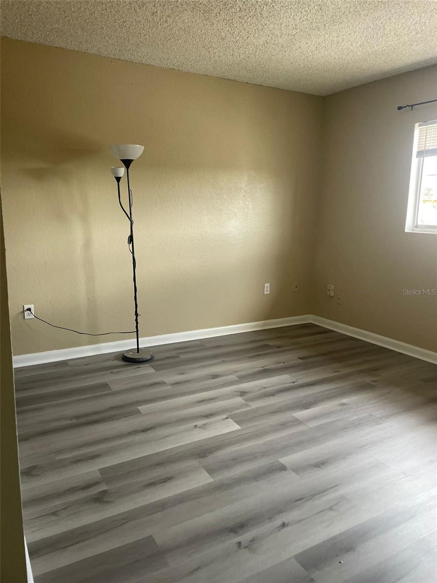 Image 26 of 29 For 746 Mcdougall Court 746