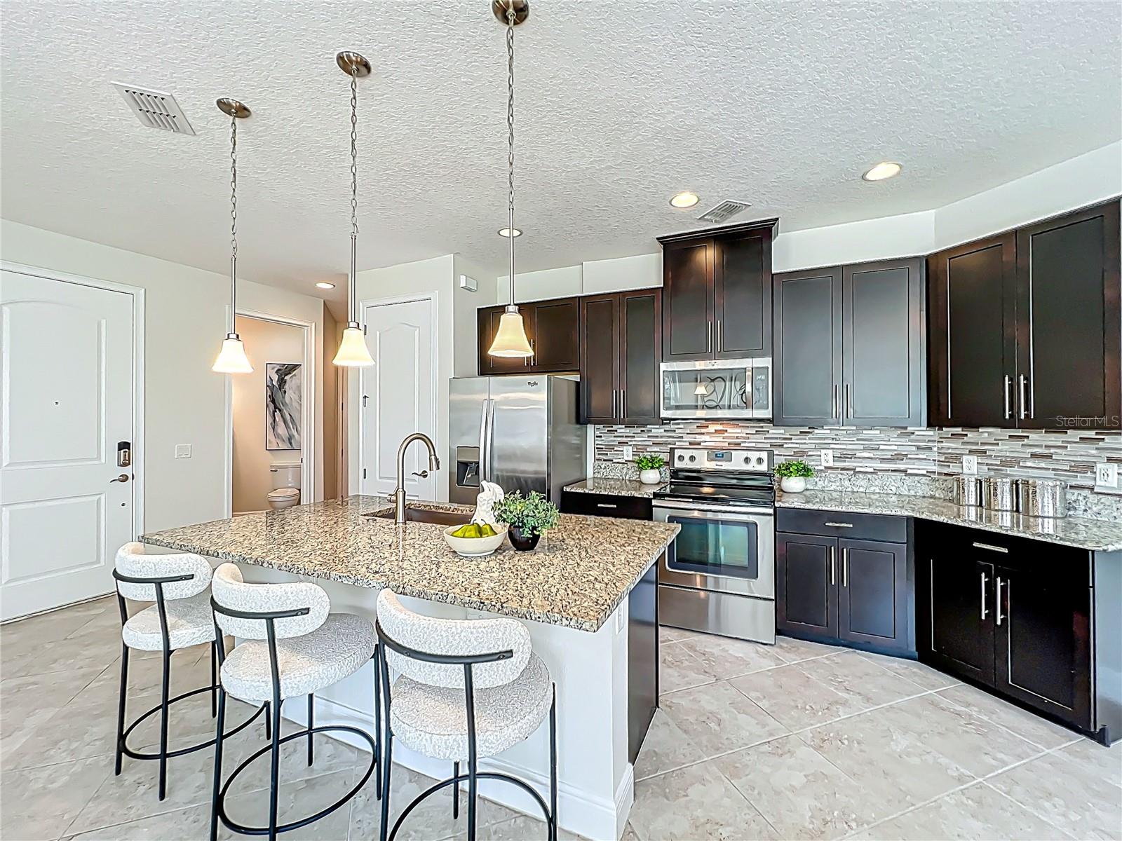 Image 3 of 76 For 14014 Millington Street