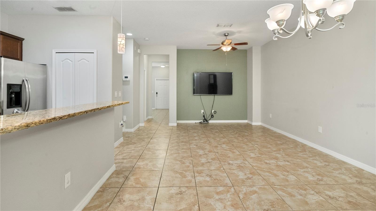 Image 8 of 27 For 11163 Savannah Landing Circle