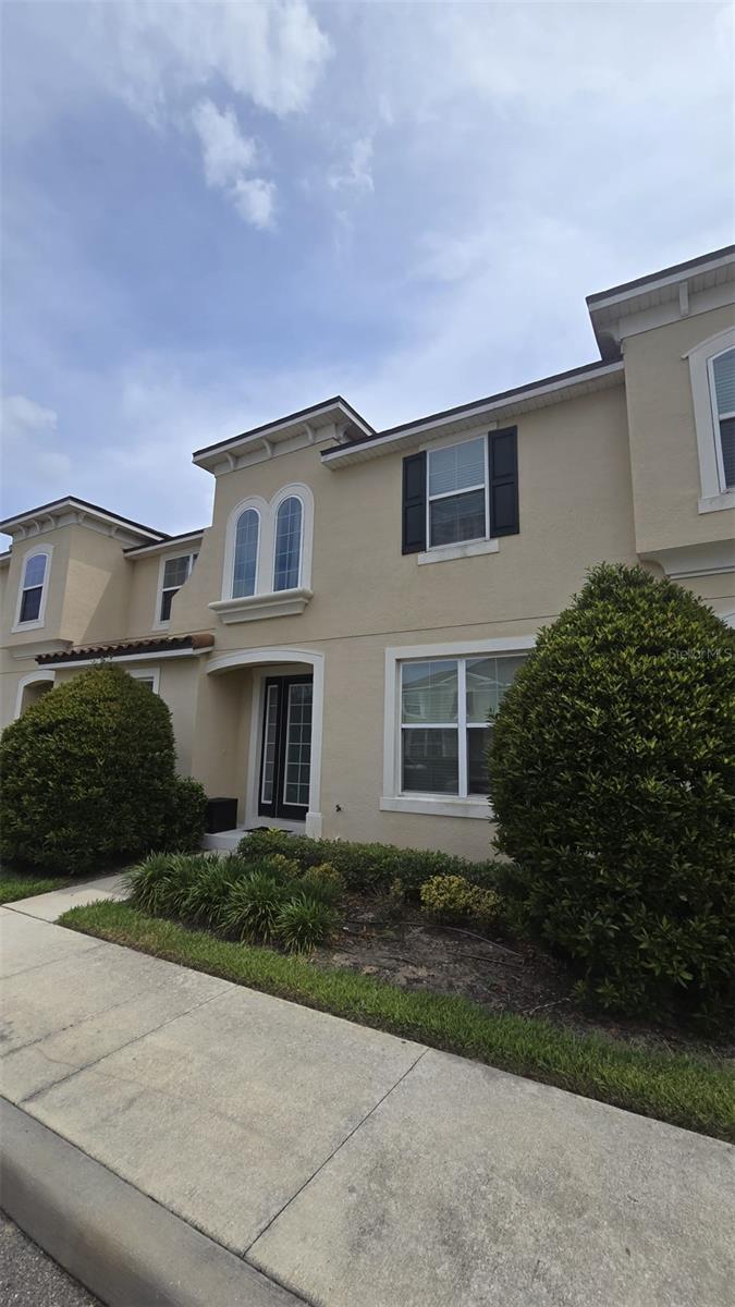 Image 3 of 55 For 1569 Carey Palm Circle