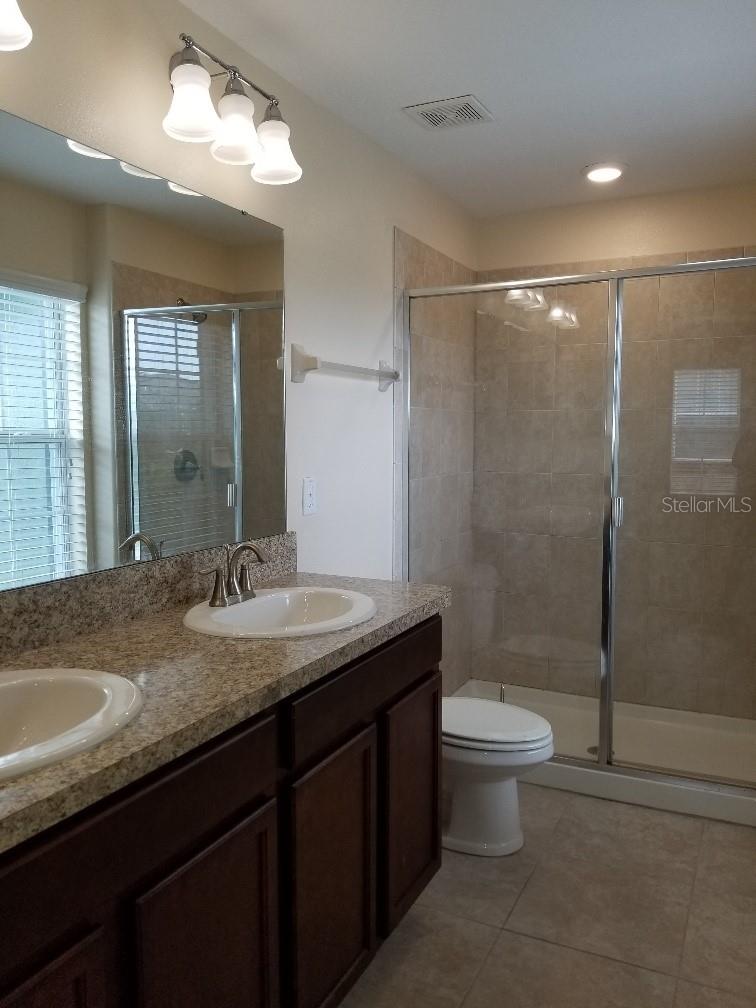 Image 14 of 20 For 14867 Driftwater Drive