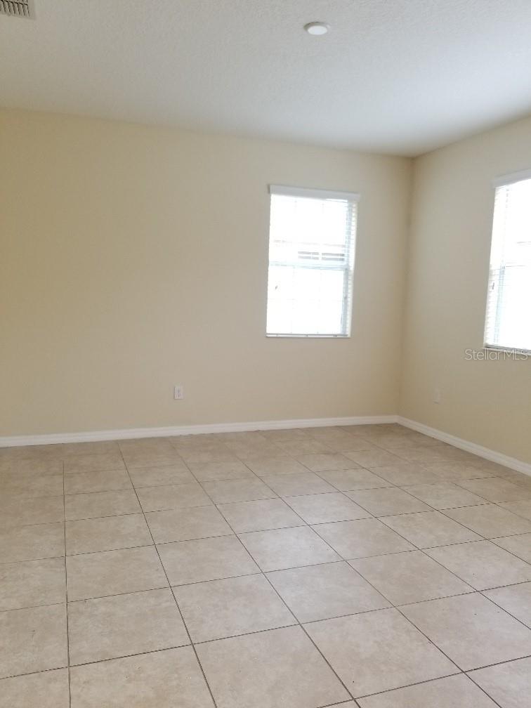 Image 8 of 20 For 14867 Driftwater Drive