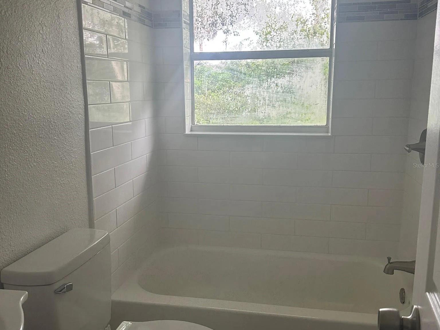 Image 8 of 9 For 903 10th  