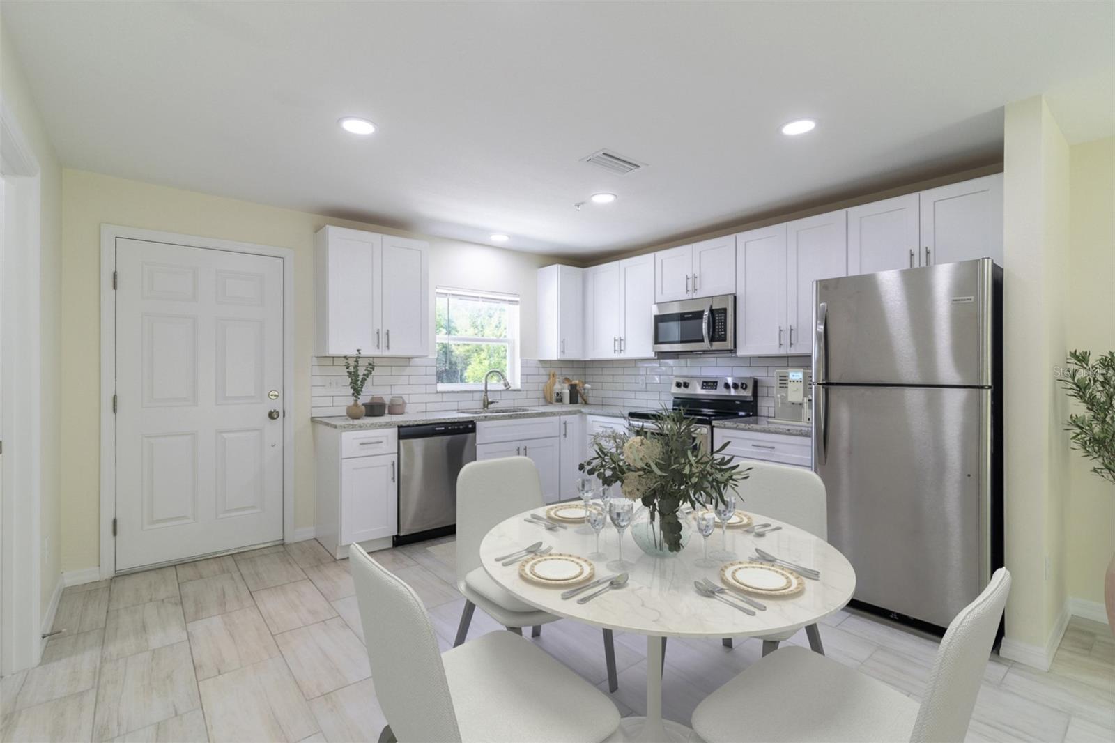 Image 4 of 17 For 7131 Midway Terrace 4