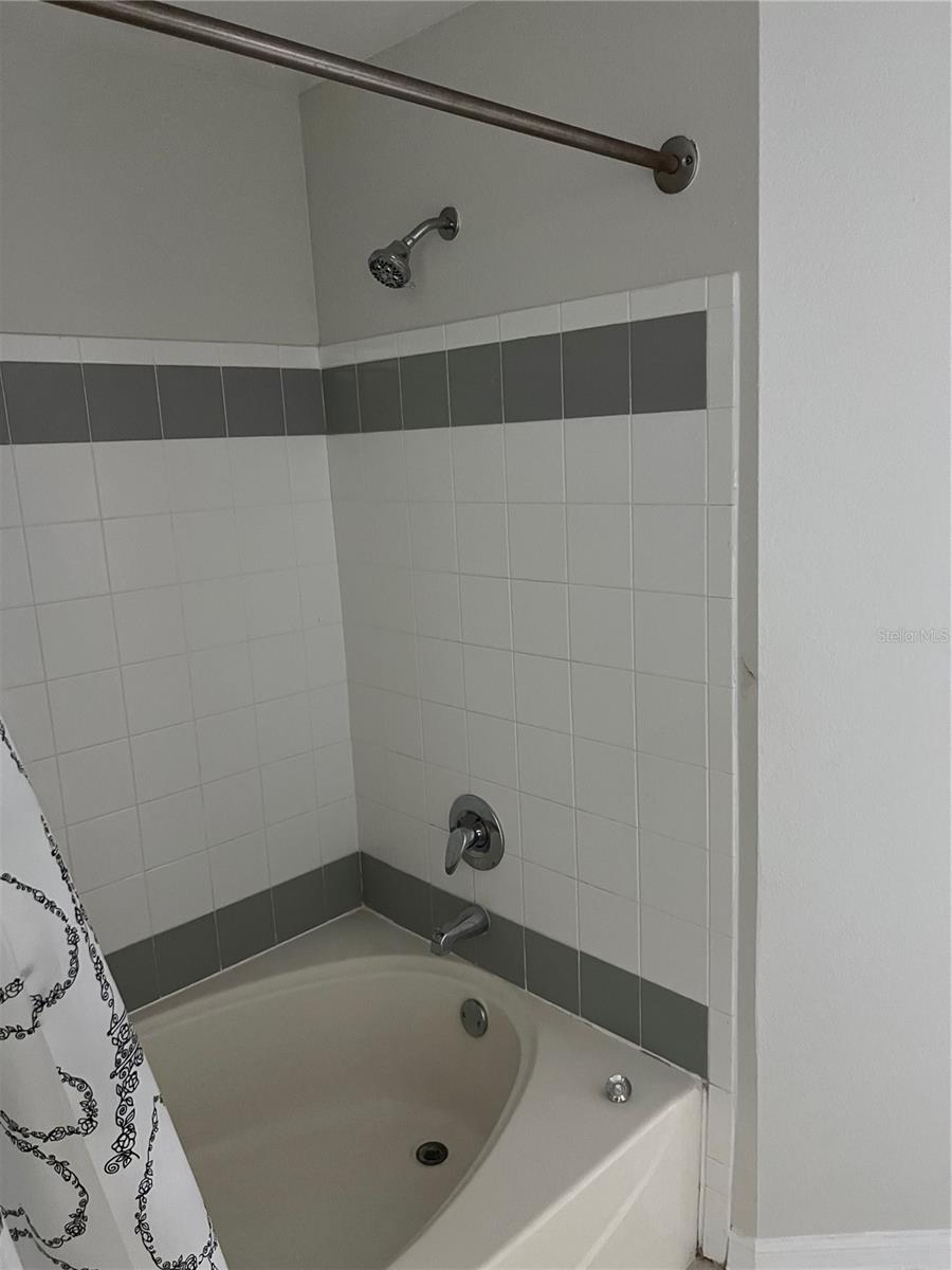 Image 10 of 20 For 3344 Corona Village Way 205