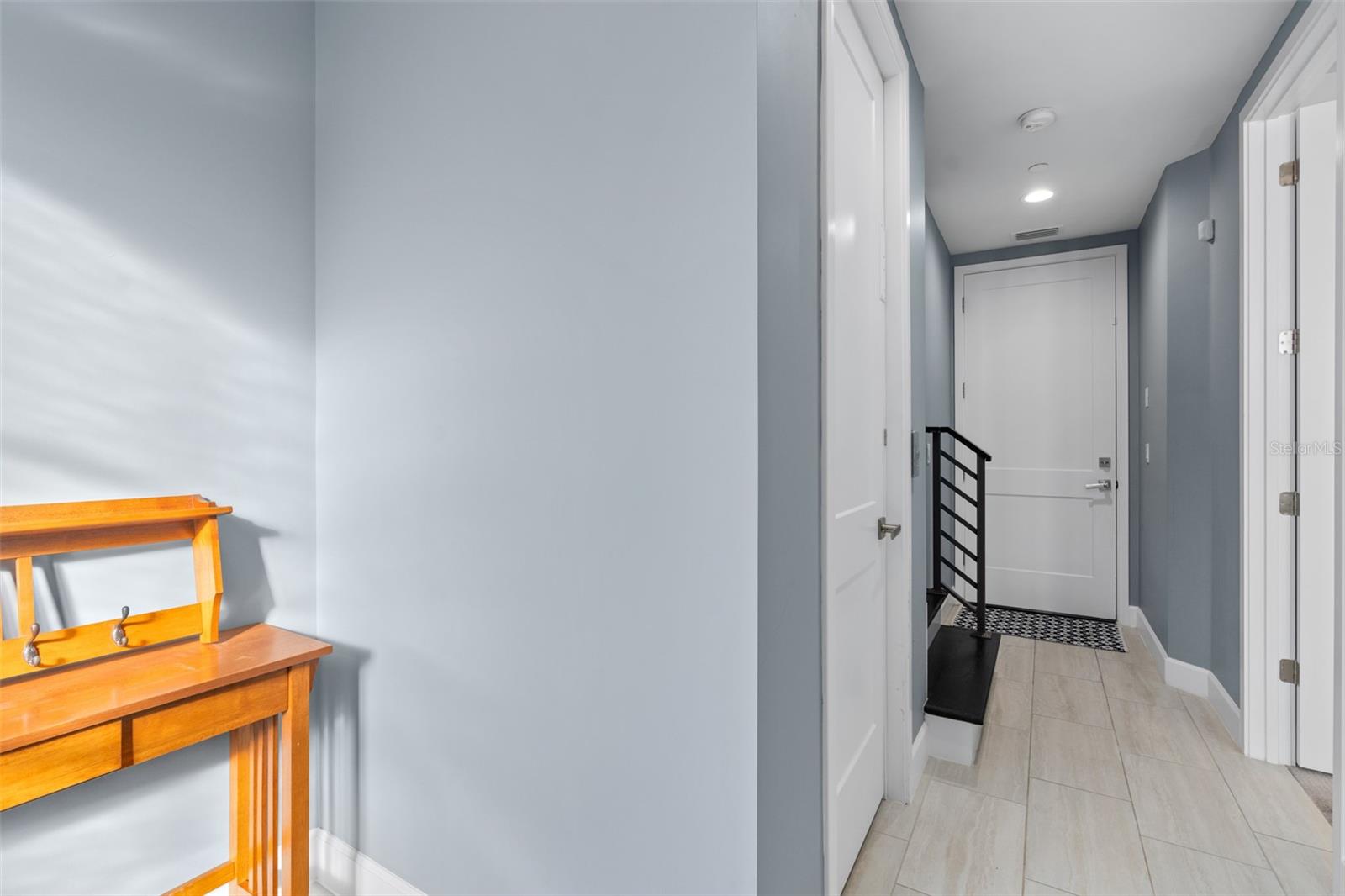 Image 2 of 23 For 129 Park Avenue