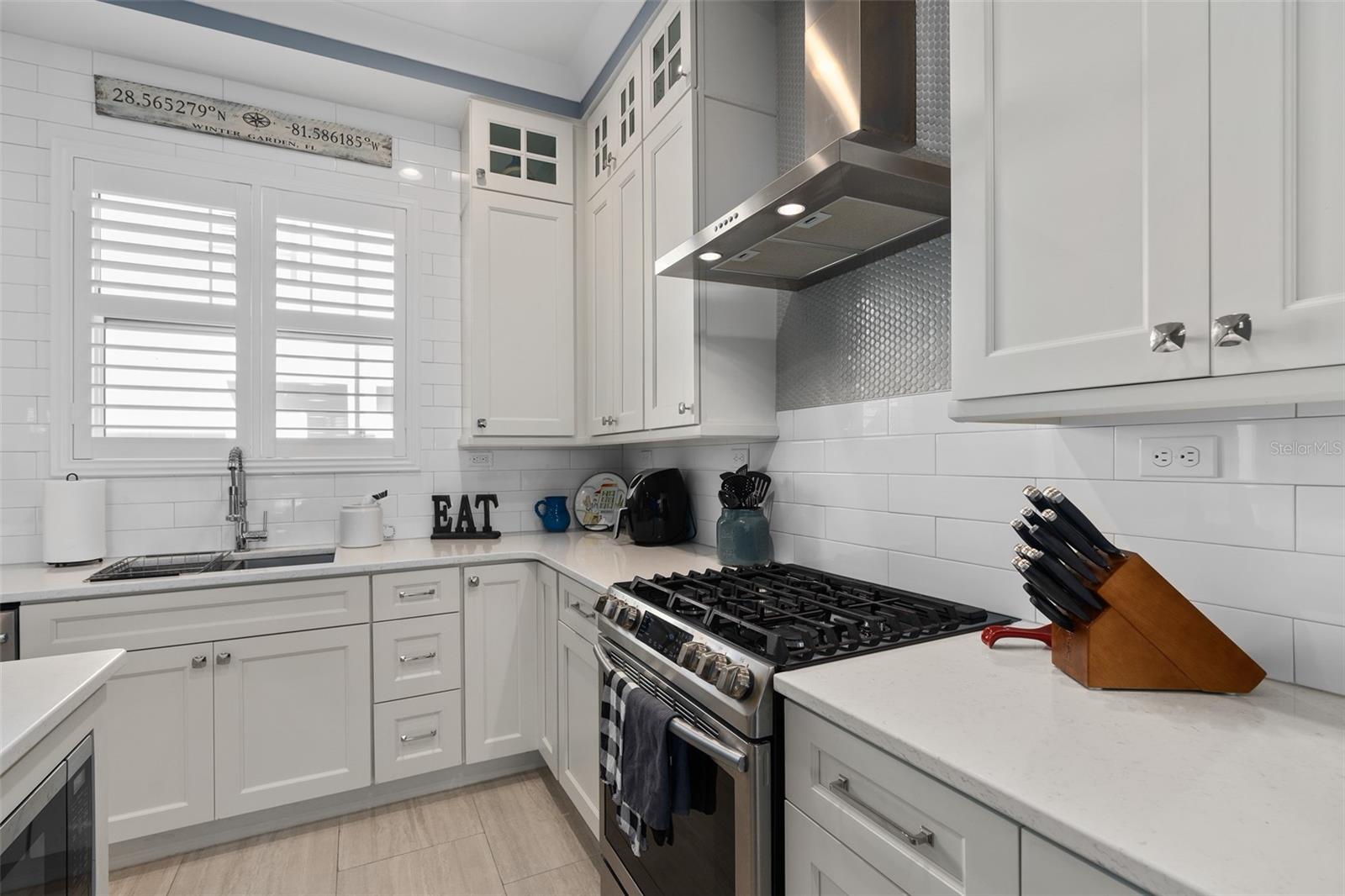 Image 9 of 23 For 129 Park Avenue
