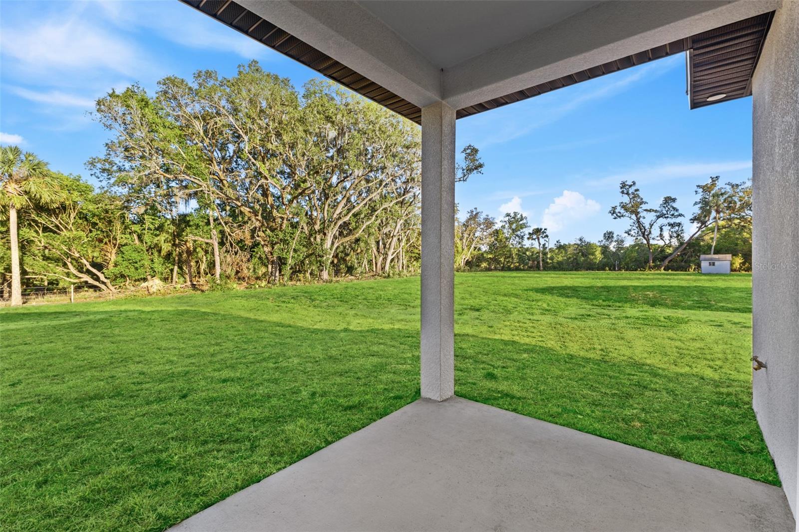 Image 5 of 37 For 108 Alta Vista Way