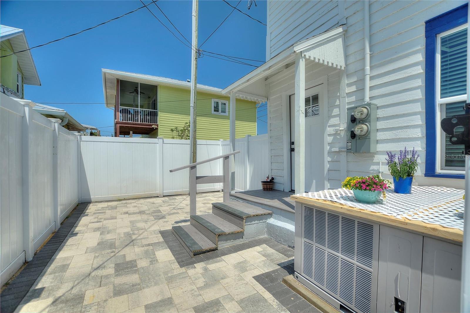 Image 3 of 27 For 7401 1st Avenue N B