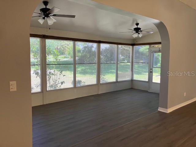Image 9 of 22 For 6419 Borg Street