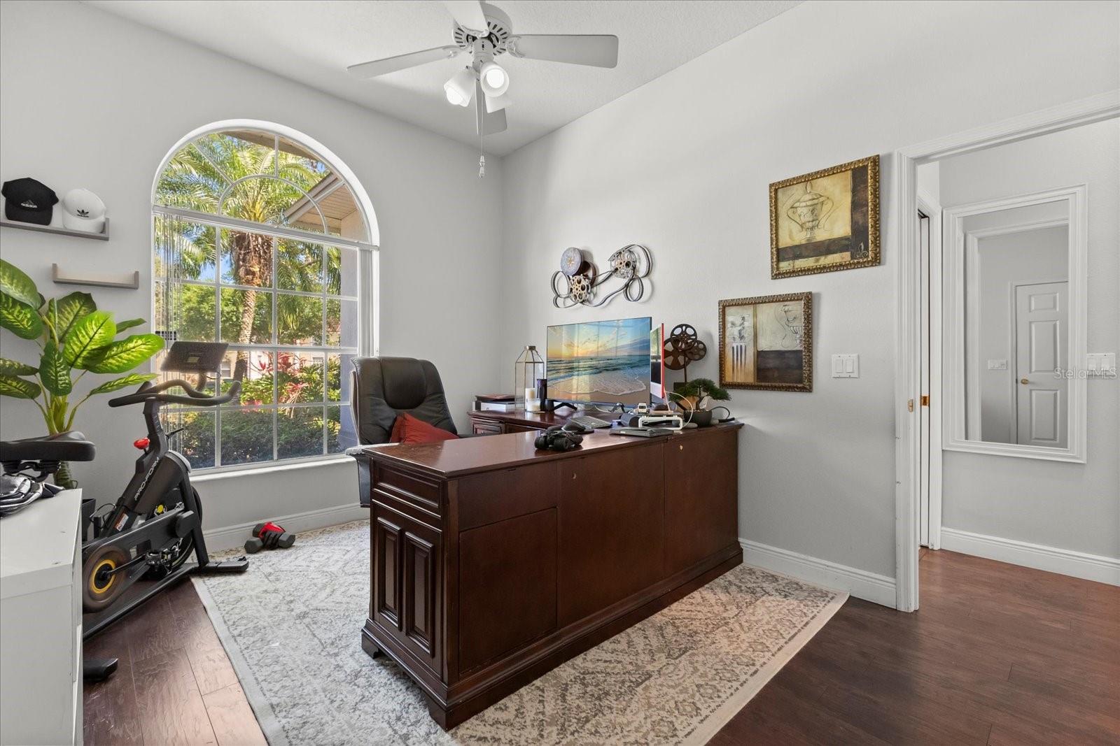 Image 26 of 38 For 14378 Stamford Circle