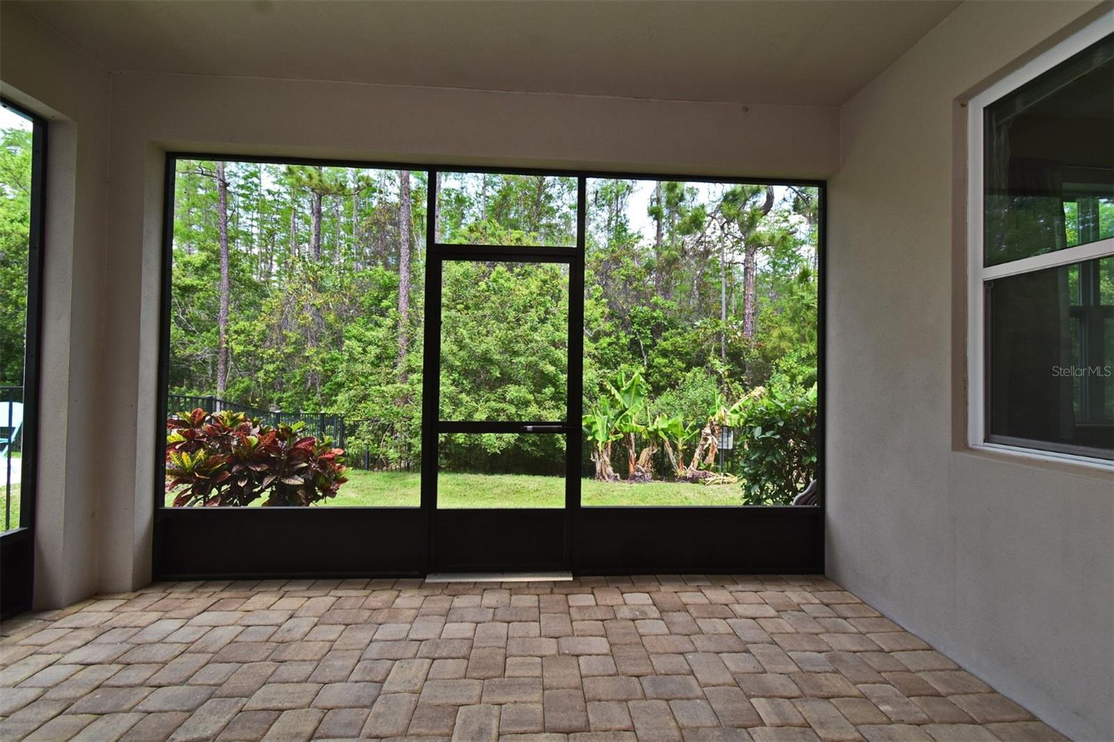 Image 30 of 38 For 8742 Peachtree Park Ct