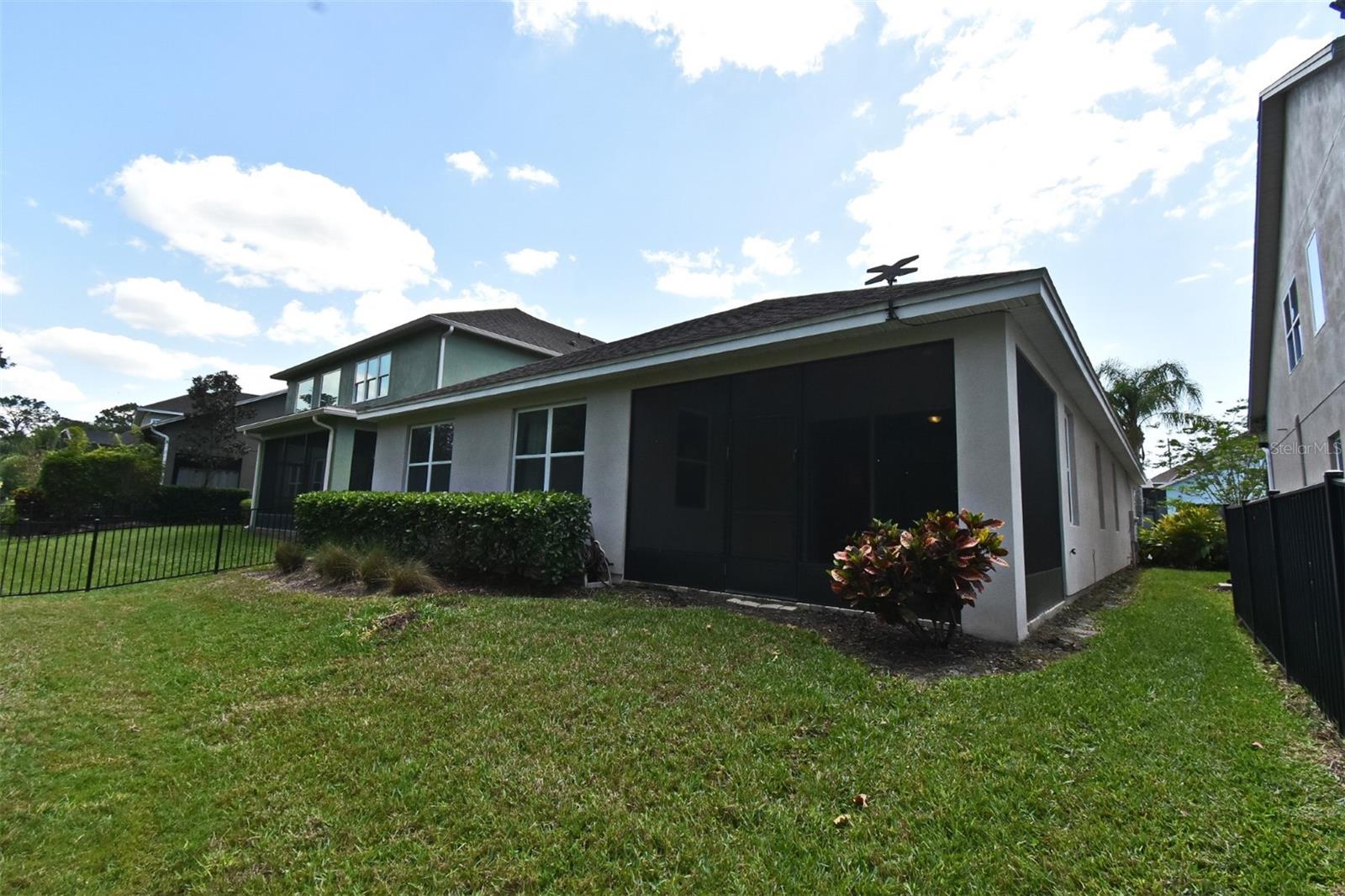 Image 34 of 38 For 8742 Peachtree Park Ct