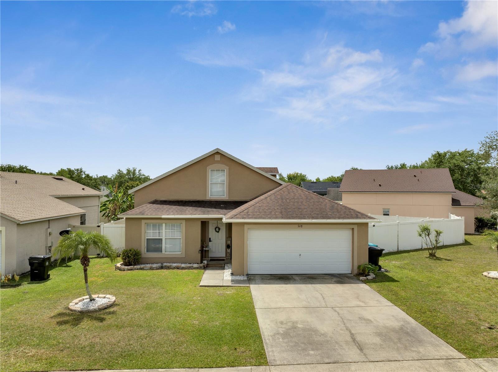 Image 2 of 47 For 5118 Luna Negra Drive