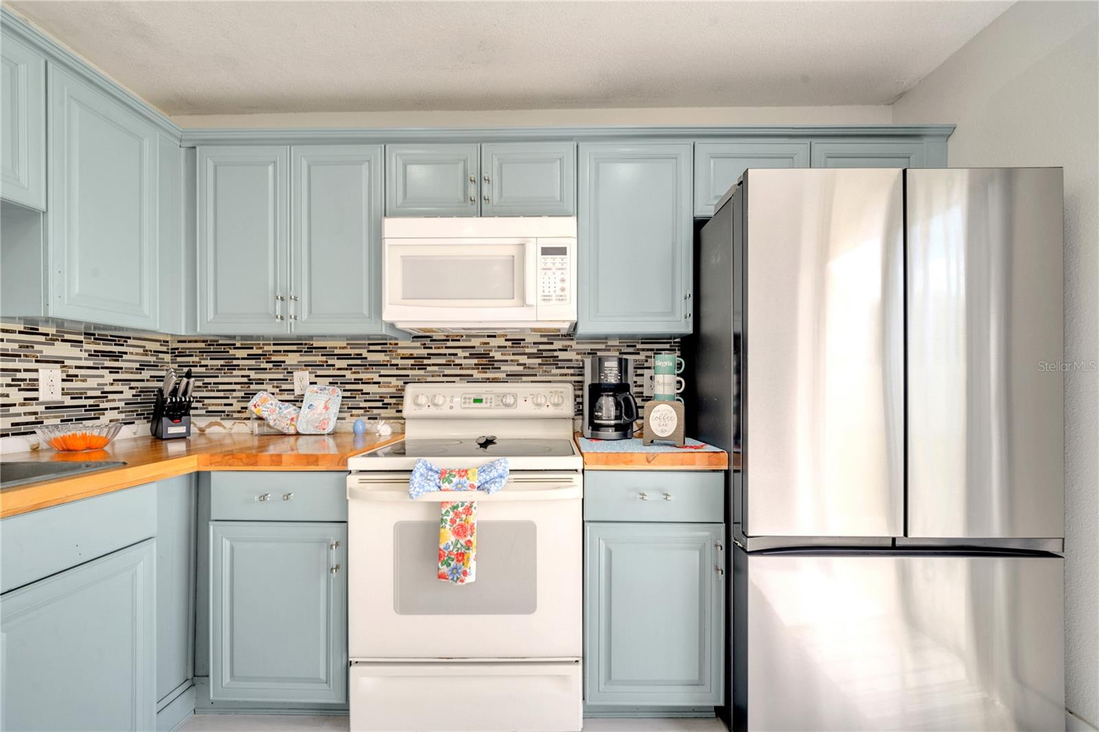 Image 32 of 47 For 5118 Luna Negra Drive