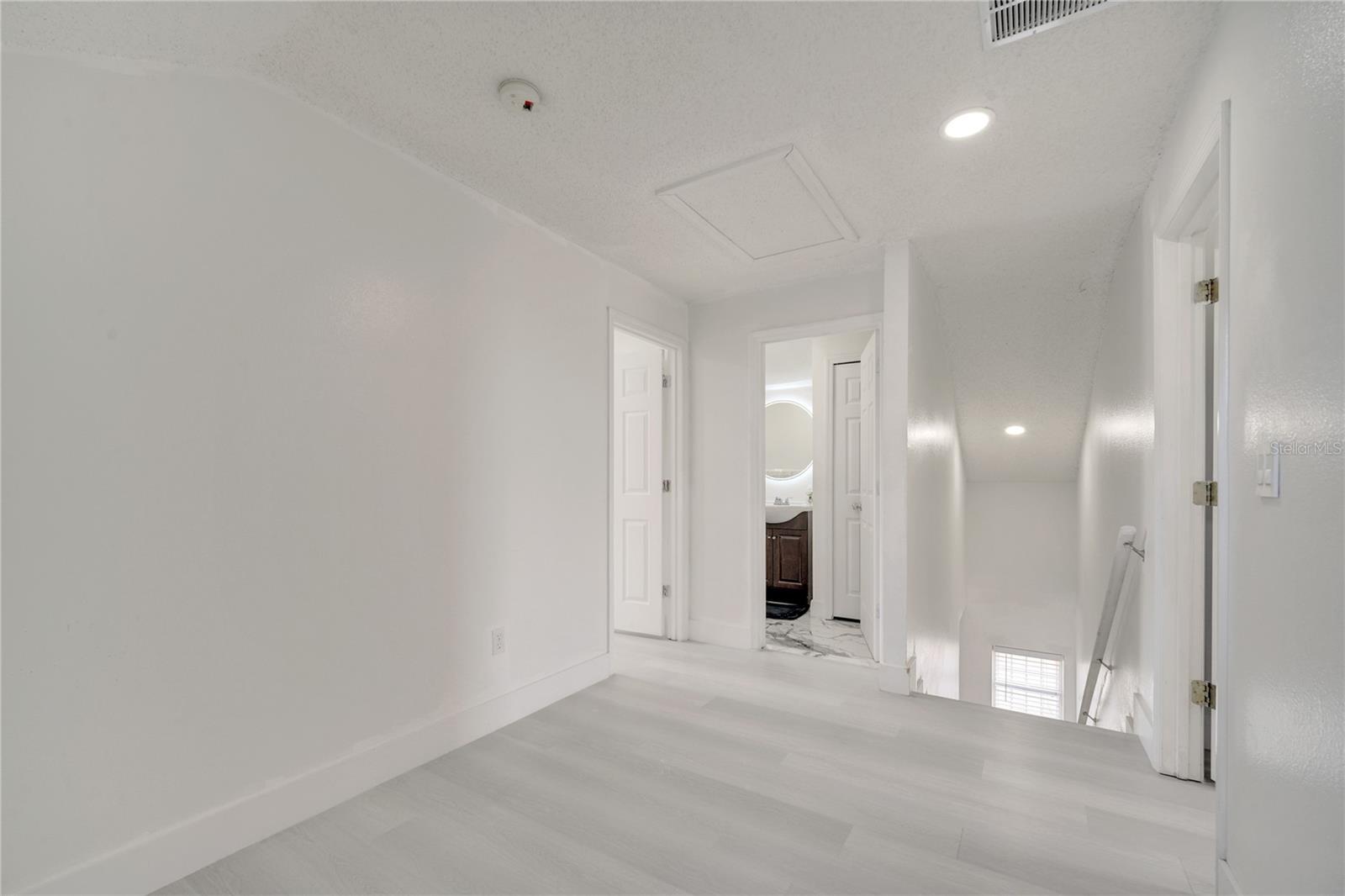 Image 43 of 47 For 5118 Luna Negra Drive