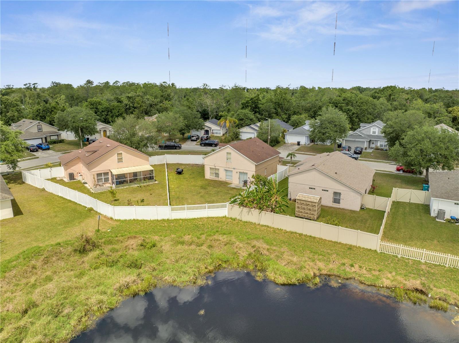 Image 9 of 47 For 5118 Luna Negra Drive