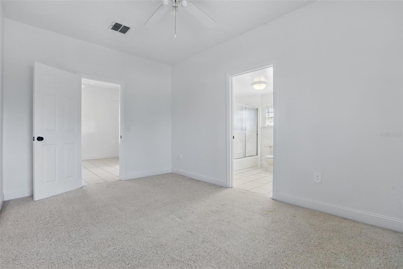 Image 8 of 15 For 315 Harwood Street Unit 2