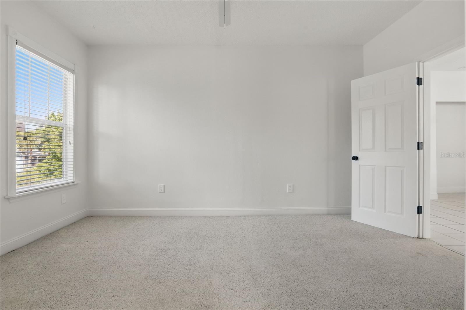 Image 9 of 15 For 315 Harwood Street Unit 2