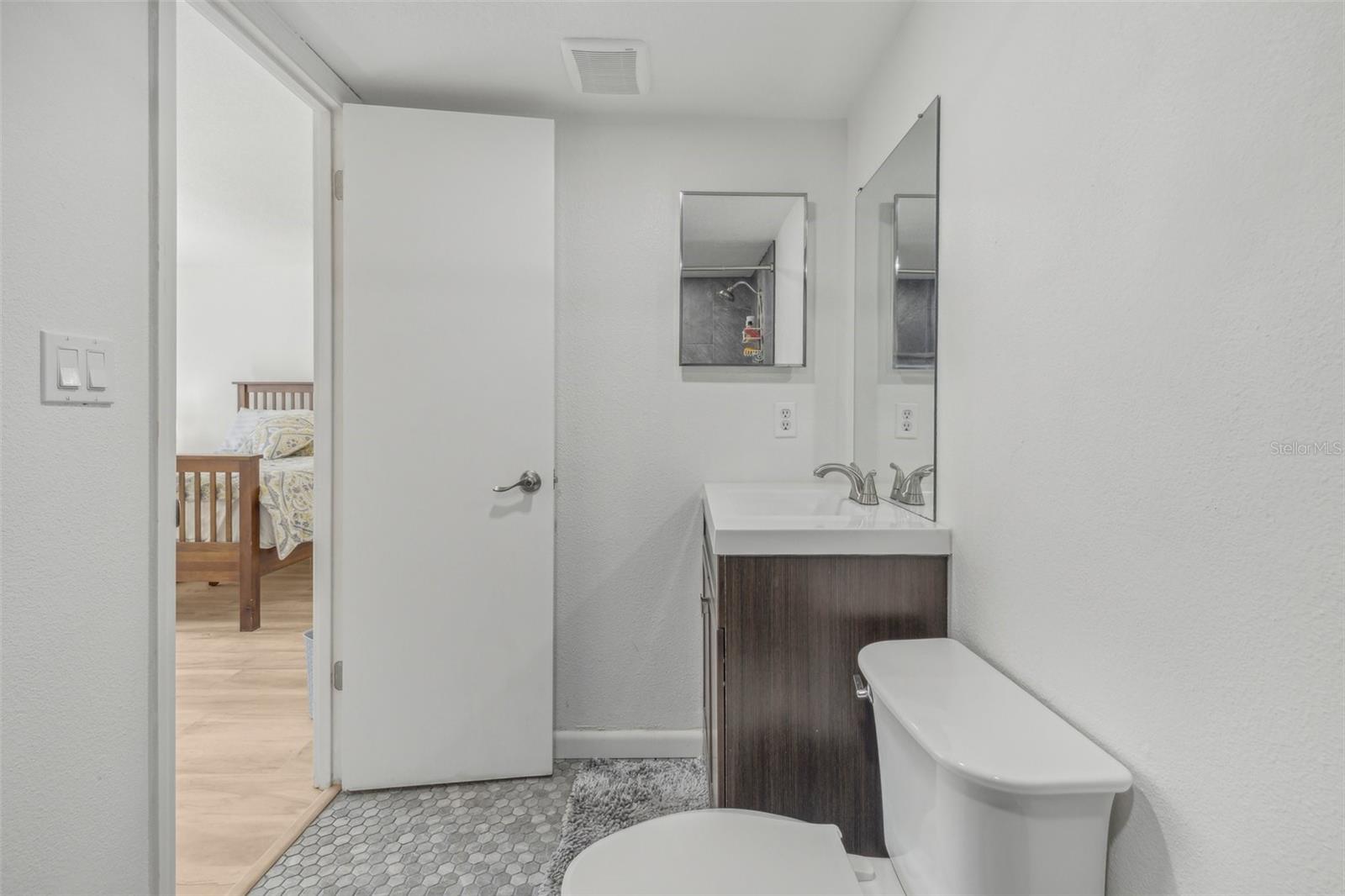 Image 24 of 34 For 6800 20th Avenue N 304