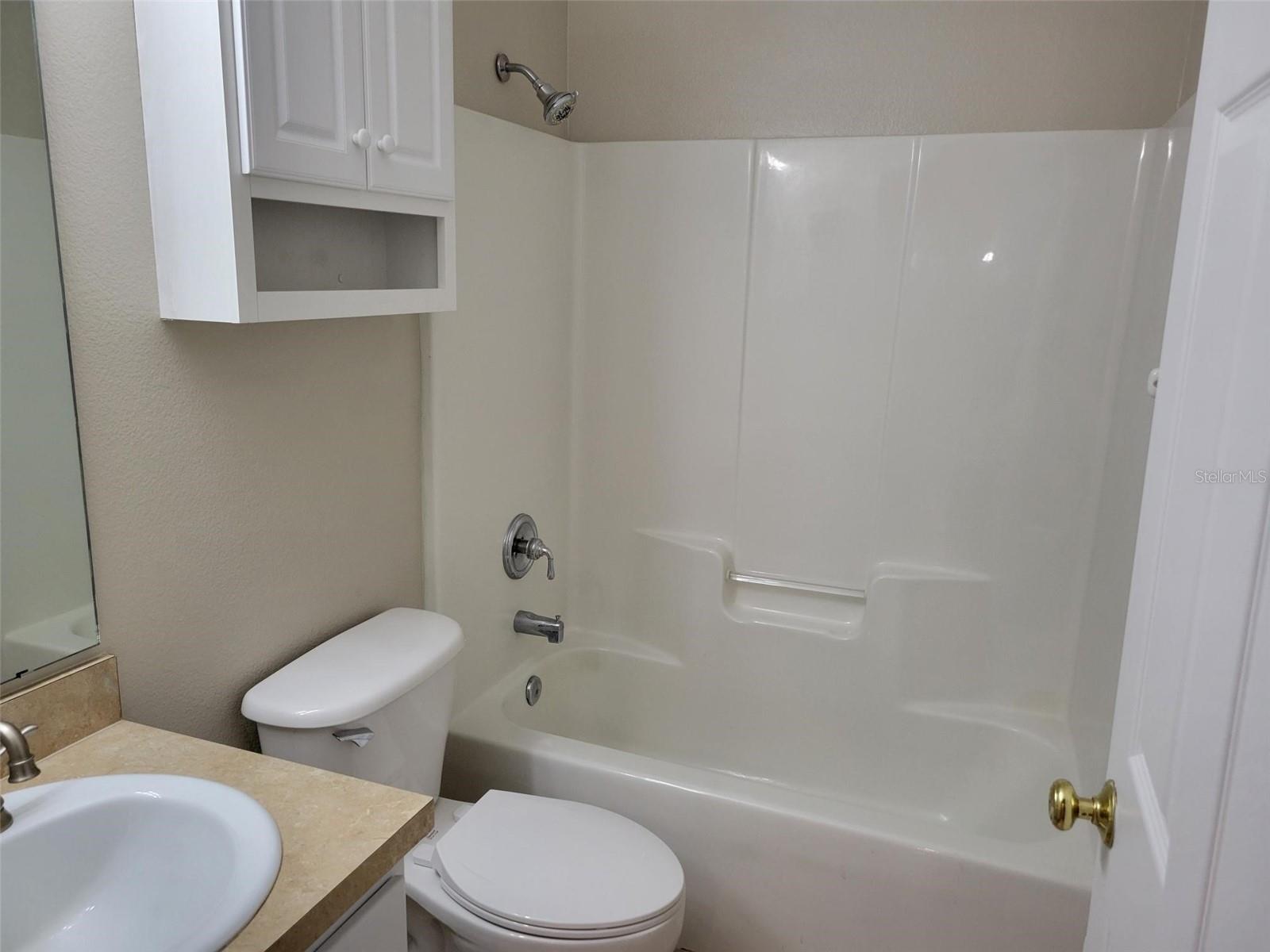Image 13 of 21 For 266 Paradise Woods Court