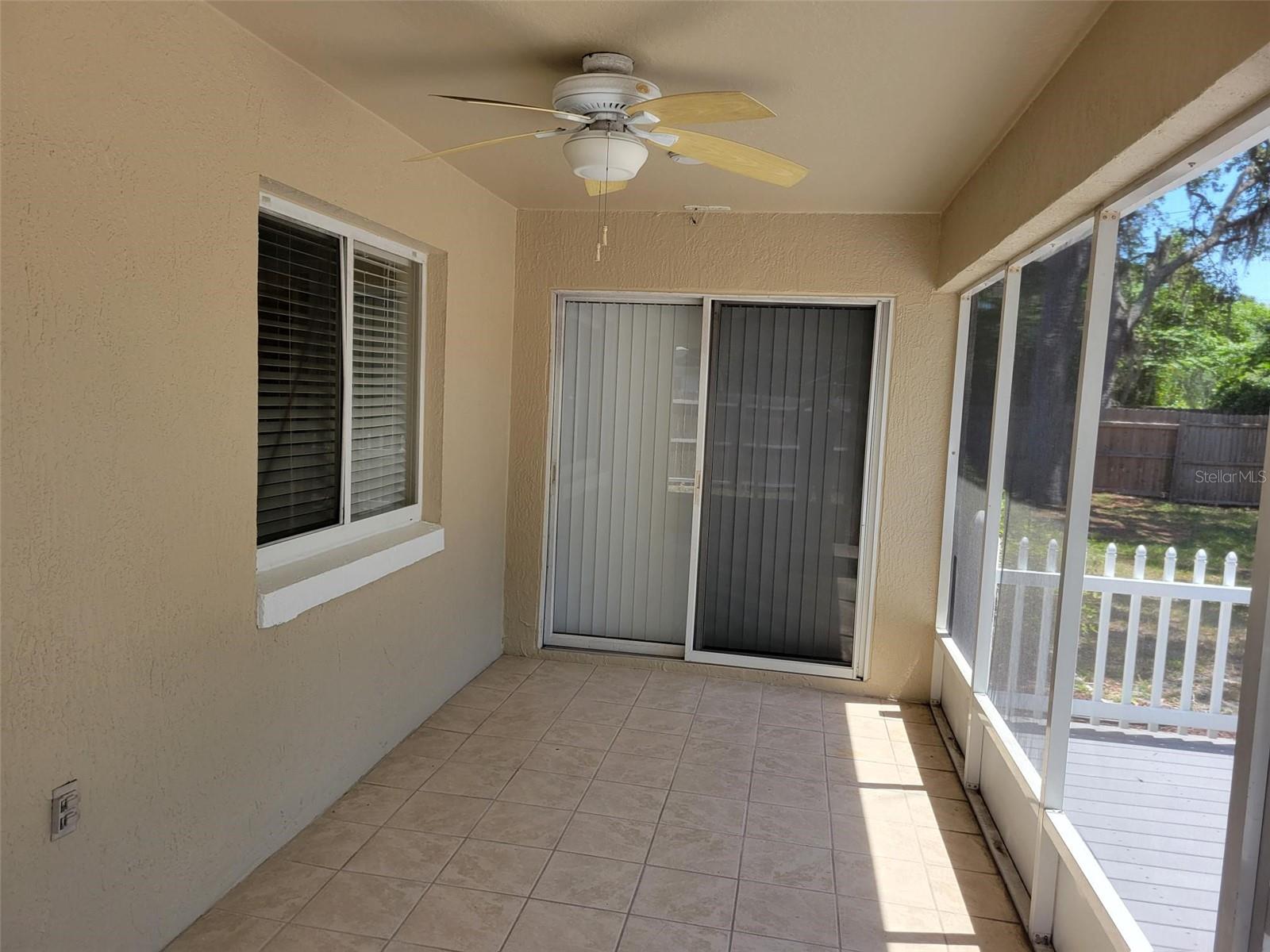 Image 14 of 21 For 266 Paradise Woods Court